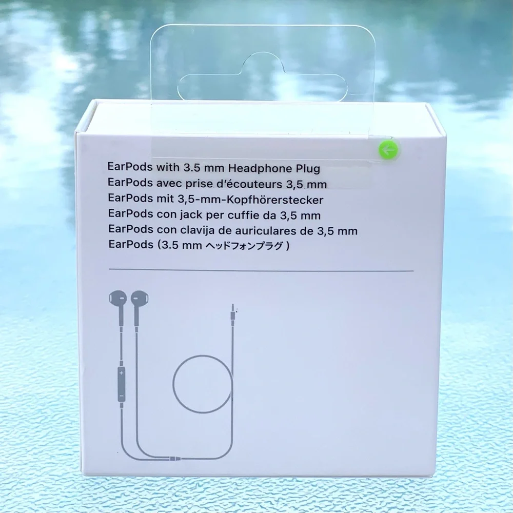 Apple EarPods Headphones with 3.5 mm Plug, Model A1472